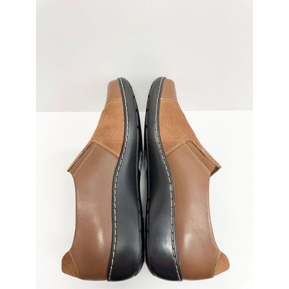 Clarks Leather Slip On Comfort Shoes Size 11 Wide Brown Cora Harbor NEW - Picture 6 of 8